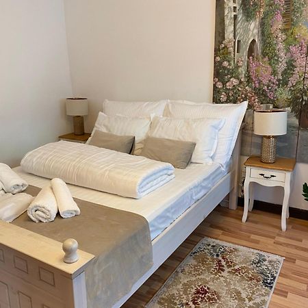 Charming Apartament Sibiu Eksteriør billede