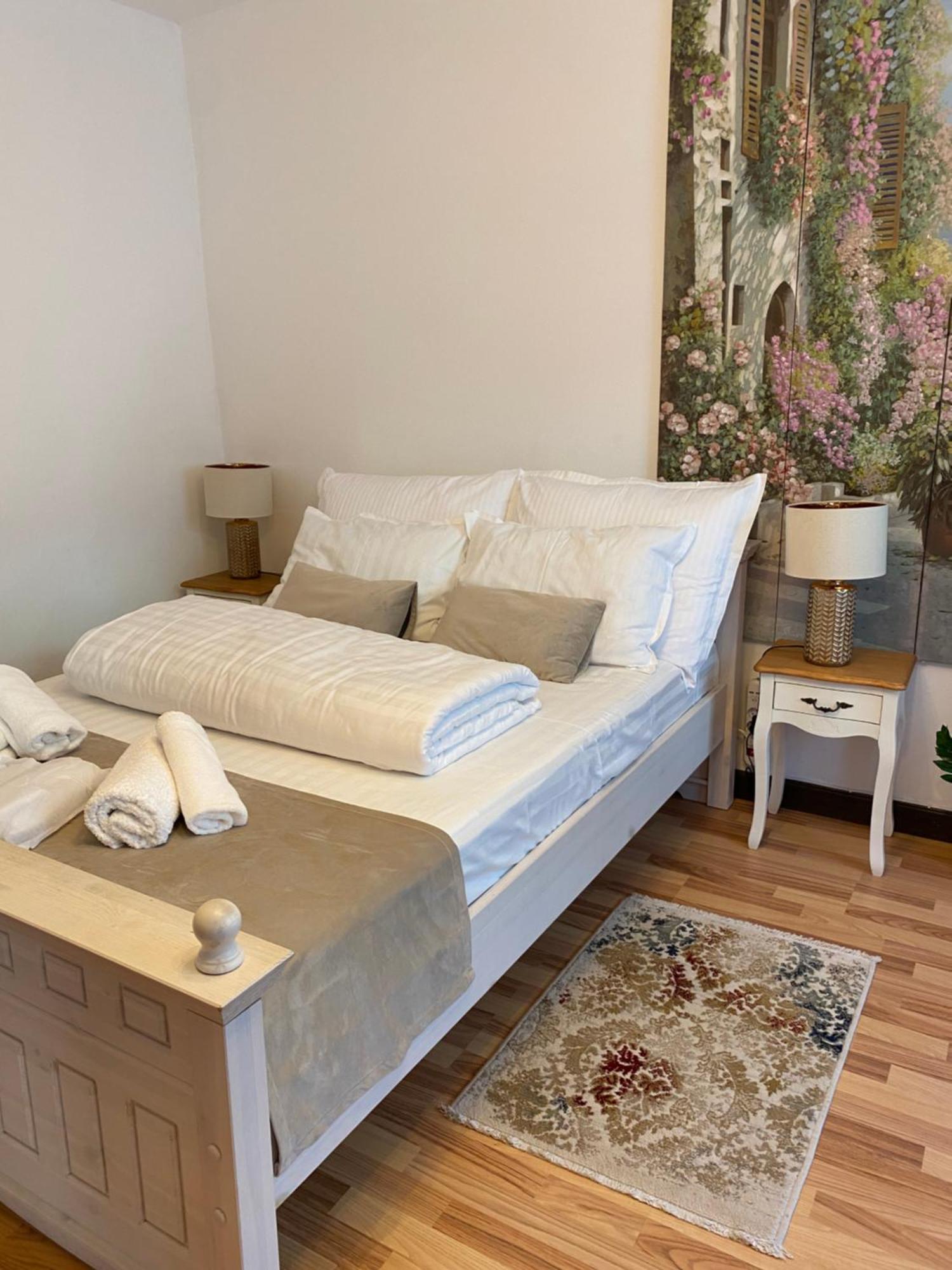 Charming Apartament Sibiu Eksteriør billede
